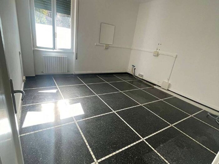 Appartamento con 5 locali in affitto in VIA STAGNO, Centro, Sori