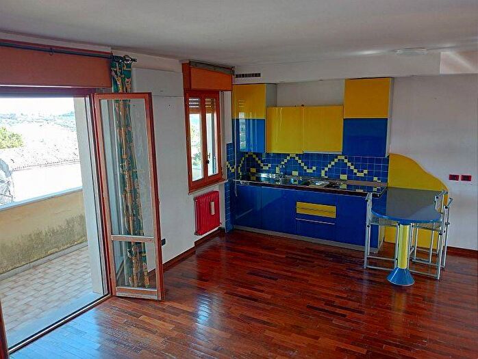 Appartamento monolocale in affitto in Via dellAgraria, Via dei Colli Viale Verdi, Jesi