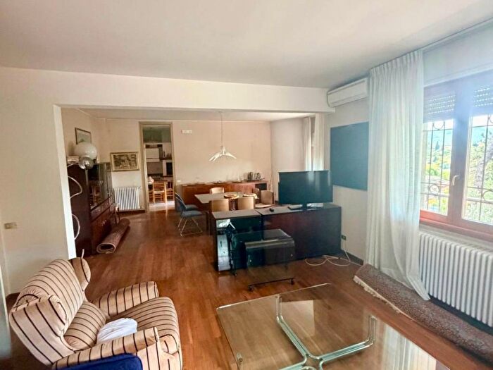 Appartamento con 6 locali in affitto in Madonna Alta Prepo, Perugia
