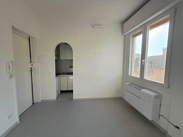 Appartamento monolocale in vendita in Firenze