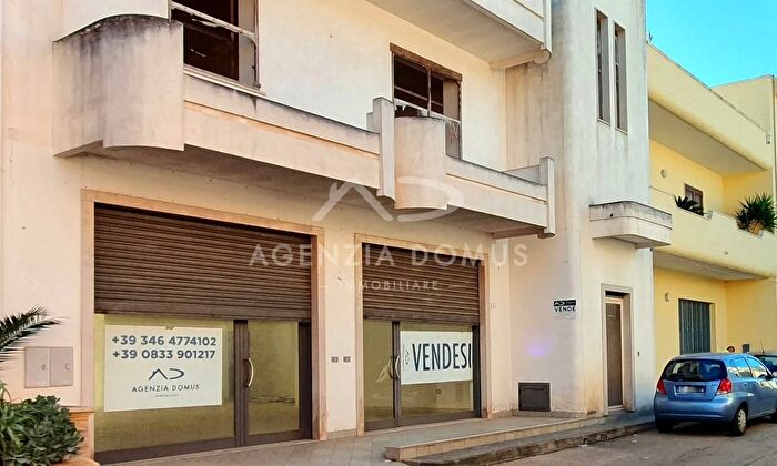 Casa trilocale in vendita in Via Volturno N, Racale