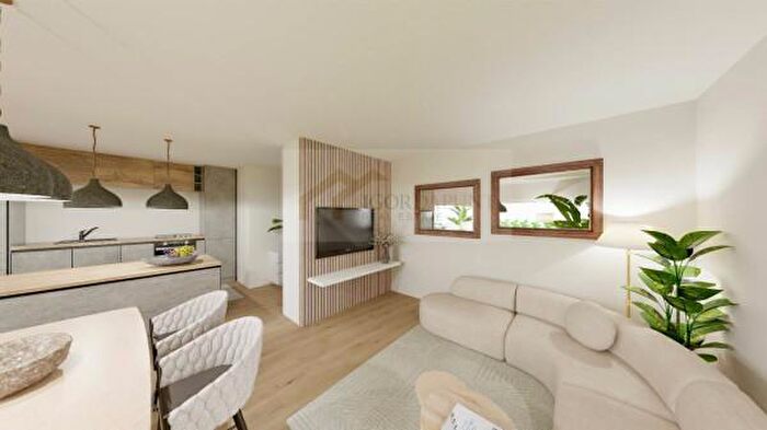 Appartamento quadrilocale in vendita in Via Caldaro, Appiano Sulla Strada Del Vino