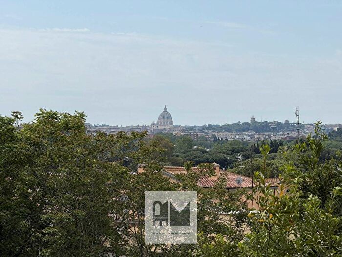 Appartamento con 5 locali in affitto in Via Cassia, Vigna Clara Vigna Stelluti, Roma