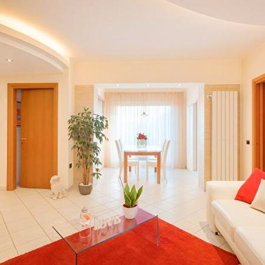 Appartamento con 5 locali in vendita in Via dei Gerani, Monte Argentario