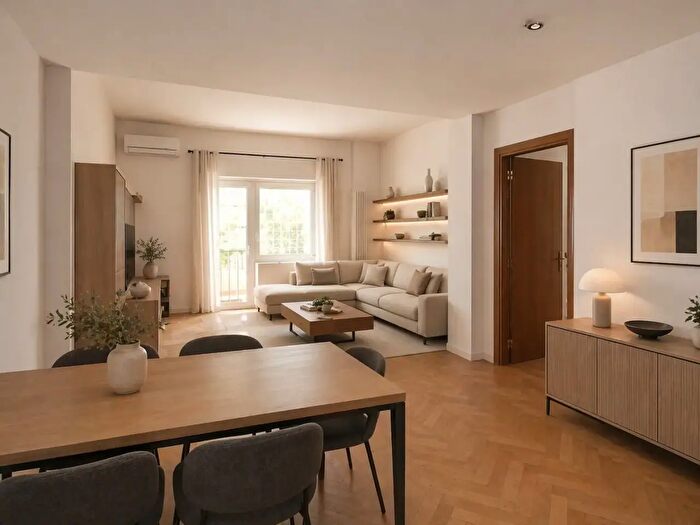 Appartamento quadrilocale in vendita in Via Antonio Dionisi, Roma