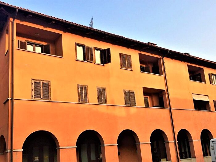 Appartamento trilocale in affitto in Corso Re Umberto, Centro, Verzuolo