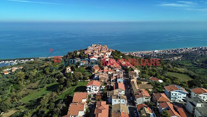 Casa in vendita in Via San Rocco, Silvi