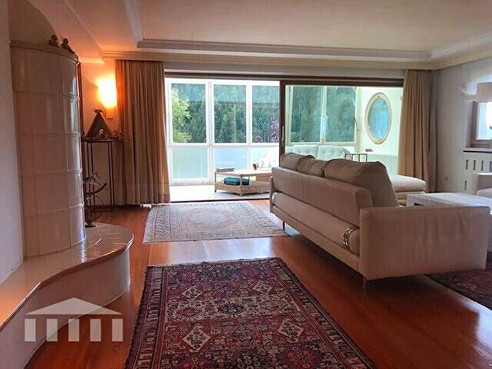 Appartamento trilocale in affitto in Nova Levante