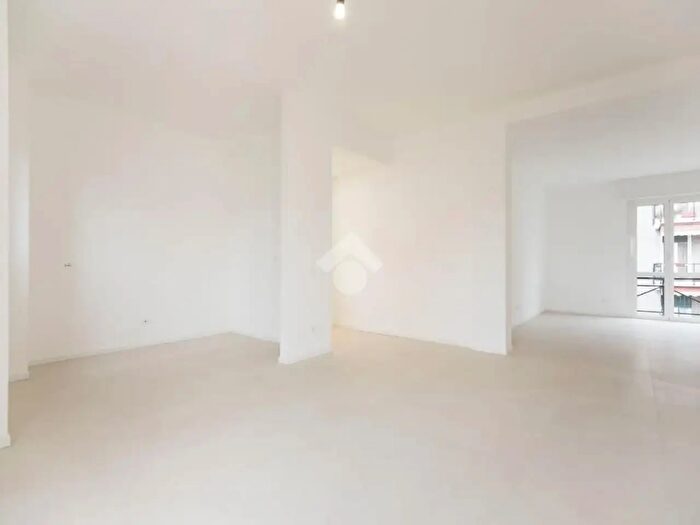 Appartamento quadrilocale in vendita in Via Cesare Battisti, Sesto San Giovanni