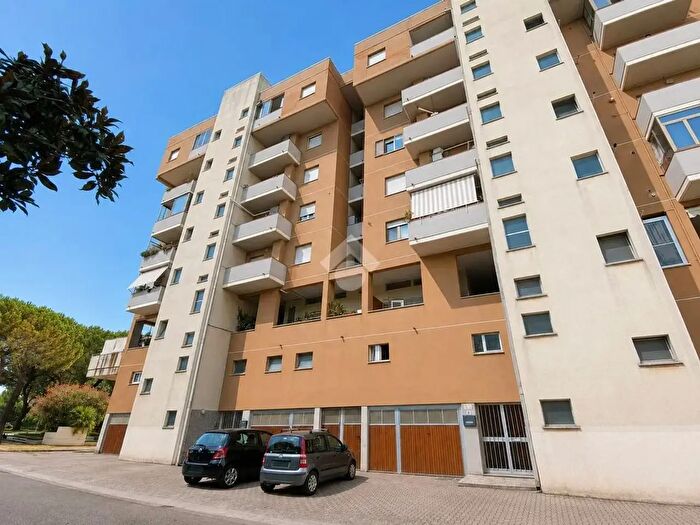 Appartamento quadrilocale in vendita in Viale G di Vittorio, Giulianova