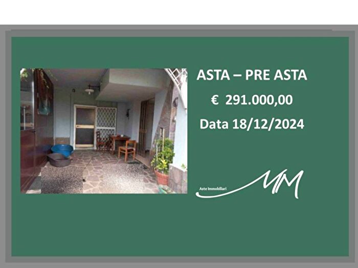 Appartamento con 6 locali in vendita in Via Prenestina Nuova, Genazzano