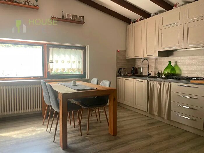 Casa con 7 locali in vendita in Via Ponte Verde, Recoaro Terme