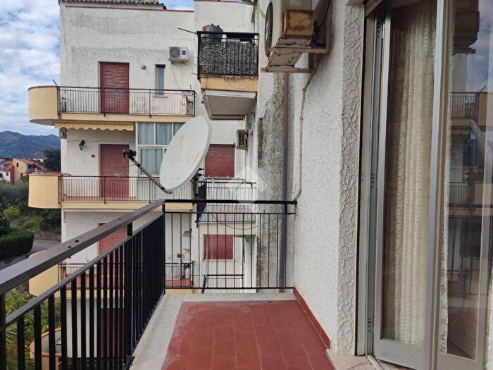 Appartamento bilocale in affitto in Via Nixa, Centro, GiardiniNaxos