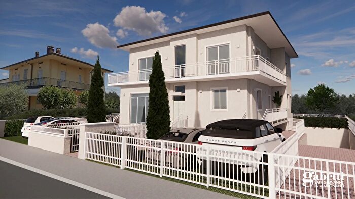 Appartamento trilocale in vendita in San Giovanni In Marignano