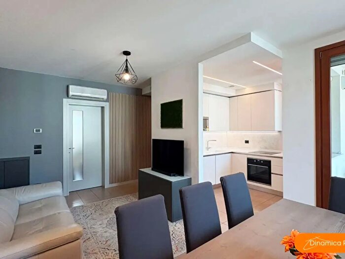 Appartamento con 5 locali in vendita in Piazza Zecchin, Ormelle
