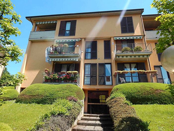 Appartamento quadrilocale in vendita in Barzano