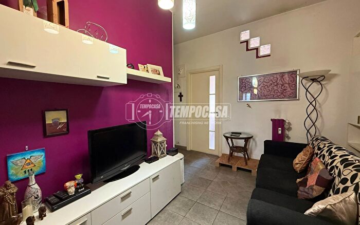 Appartamento trilocale in vendita in Via Padre Angelo Graziano a, Asti