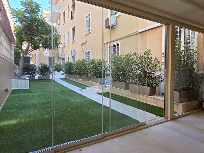 Appartamento trilocale in affitto in Via Livorno, Bologna, Roma