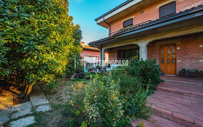 Casa con 5 locali in vendita in Via Ada Negri, Castelvetro Di Modena