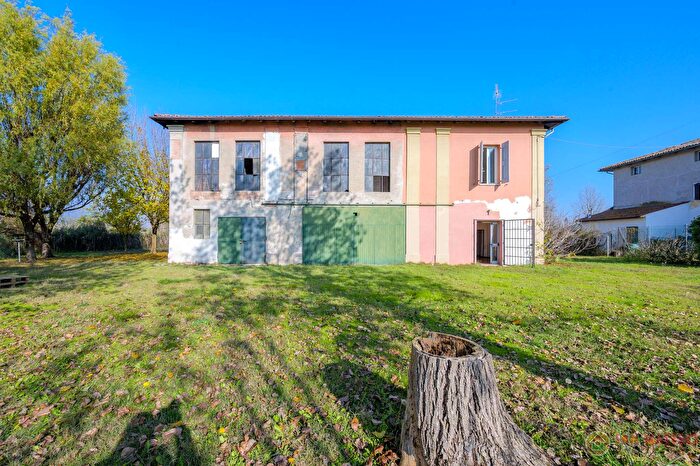 Casa con 5 locali in vendita in San Giovanni In Persiceto