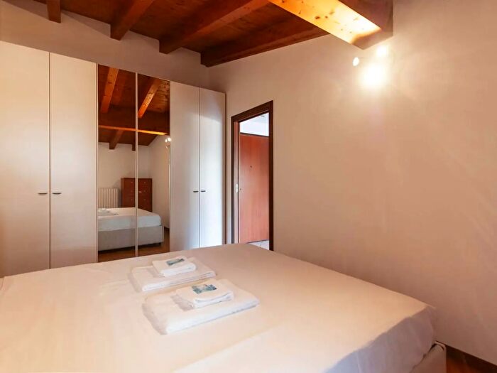 Appartamento monolocale in affitto in Via Roberto Bellarmino, Milano