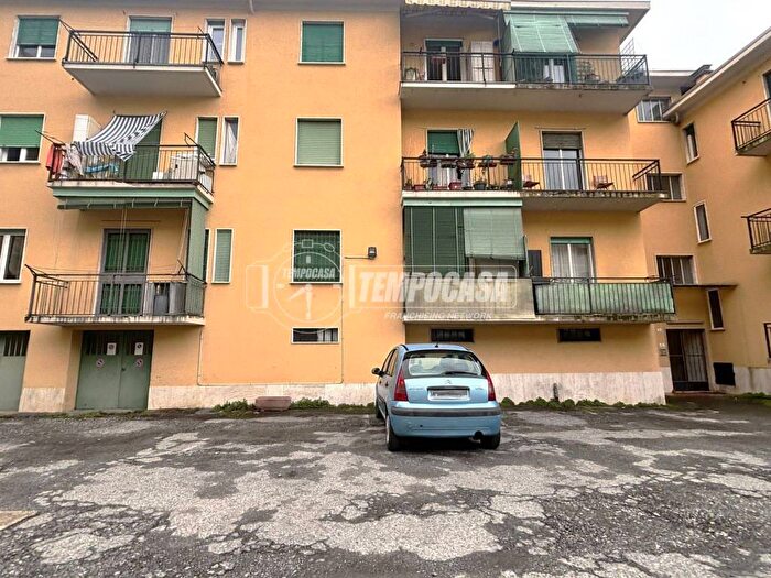 Appartamento trilocale in affitto in Via Vincenzo Gioberti, Chiavazza, Biella