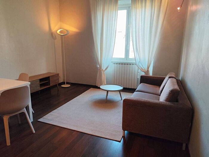 Appartamento bilocale in affitto in Via Lazzaro Papi, Porta Romana Medaglie d'Oro, Milano