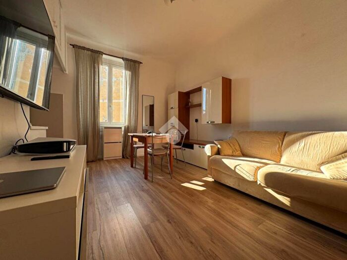 Appartamento monolocale in affitto in Via Giuseppe Meda, Ascanio Sforza, Milano