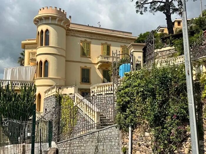 Appartamento con 7 locali in vendita in Regione Breve', Alassio