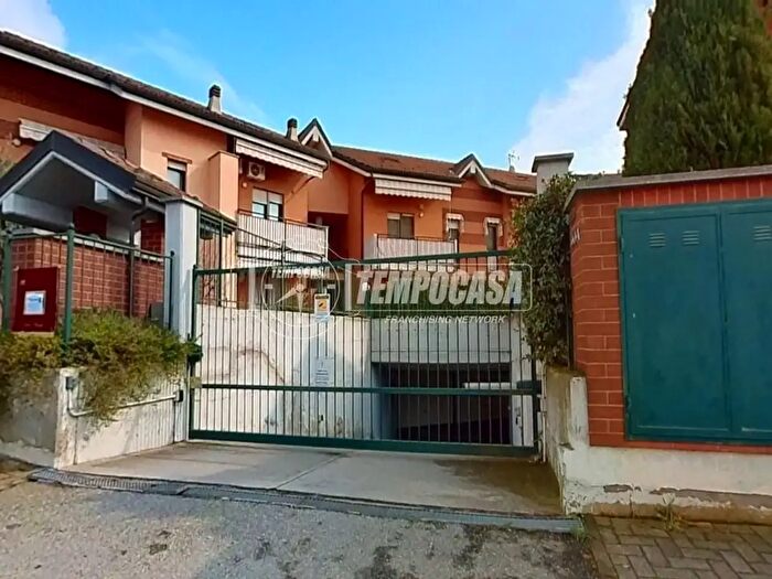 Appartamento quadrilocale in vendita in Via Stura, San Maurizio Canavese