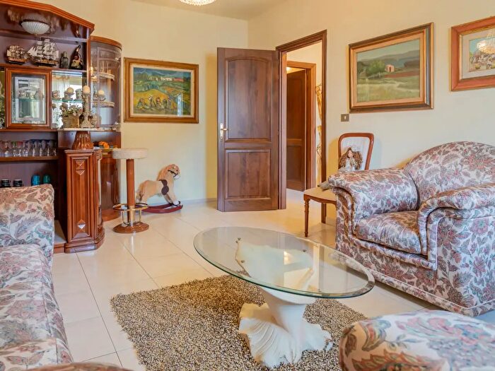 Casa con 5 locali in vendita in Via Duca degli Abruzzi, Siniscola