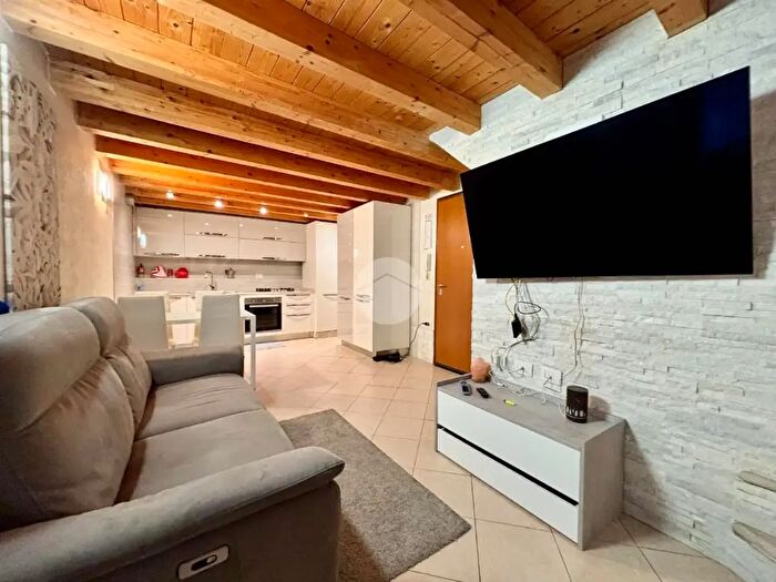 Appartamento trilocale in vendita in Calle Ponte Zitelle Vecchie, Chioggia