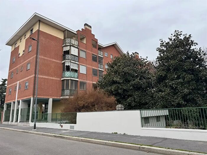 Appartamento trilocale in vendita in Gianluigi Banfi, Milano