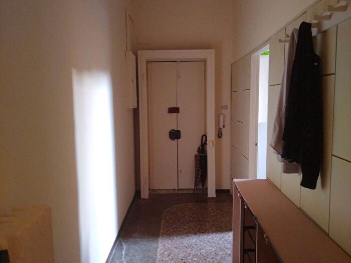 Appartamento con 5 locali in affitto in Via dellIndipendenza, Irnerio, Bologna