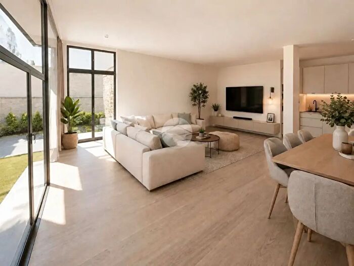 Appartamento trilocale in vendita in Via Venezia, Riva Del Garda