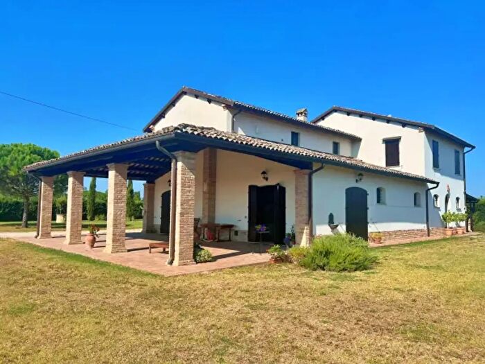 Casa con 6 locali in vendita in Ravenna