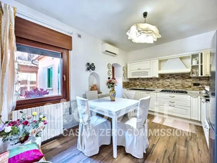 Casa trilocale in vendita in Via Ortazzo, Battaglia Terme