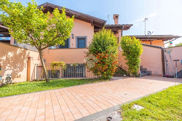 Casa con 5 locali in vendita in Via Anterivo, Roma