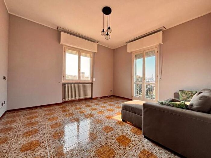 Appartamento trilocale in vendita in Via Aldo Moro, Borgo San Giovanni