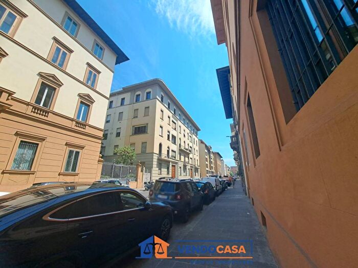 Appartamento bilocale in affitto in Piazza della Libertà, Libertà Savonarola, Firenze