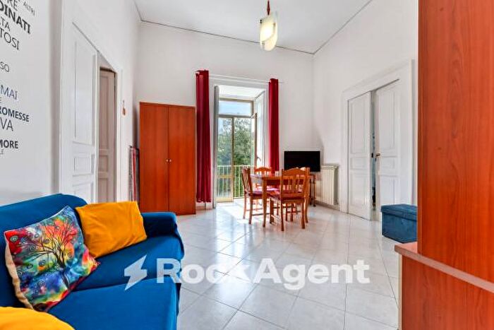 Appartamento quadrilocale in vendita in Corso Vittorio Emanuele, Napoli