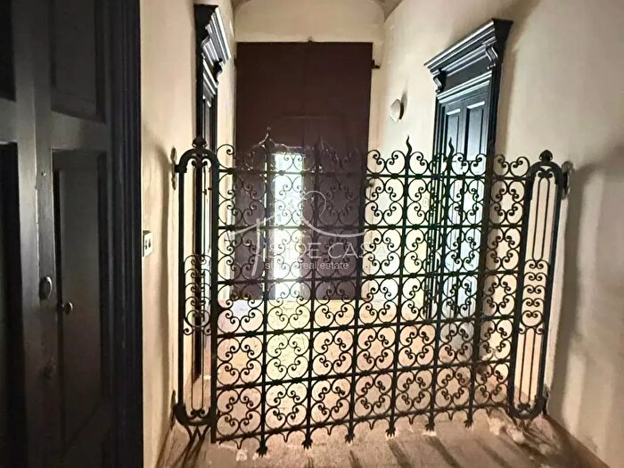 Appartamento con 5 locali in vendita in Mantova
