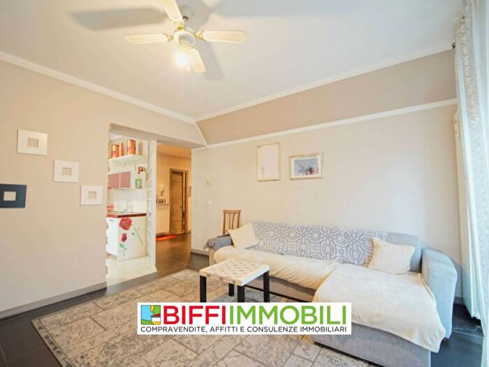 Appartamento trilocale in affitto in Via Beato Angelico, Belledo, Lecco