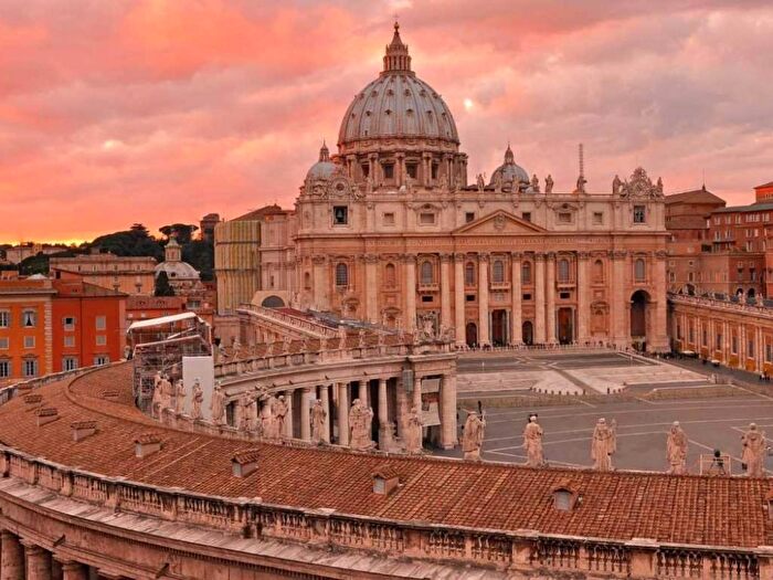 Casa quadrilocale in affitto in Via di Porta San Pancrazio, Trastevere, Roma