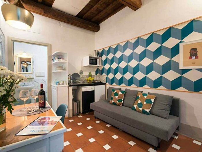Appartamento bilocale in affitto in Via Fiesolana, D'Azeglio, Firenze