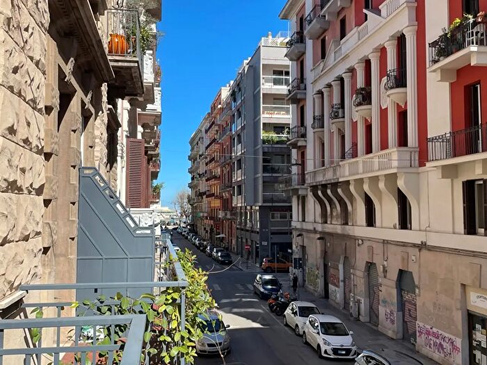 Appartamento quadrilocale in affitto in Via Francesco Saverio Abbrescia, Bari