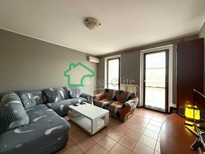 Appartamento trilocale in vendita in Via Umberto I, Dovera
