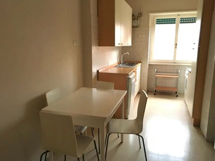 Appartamento bilocale in affitto in Via Valsesia, Roma