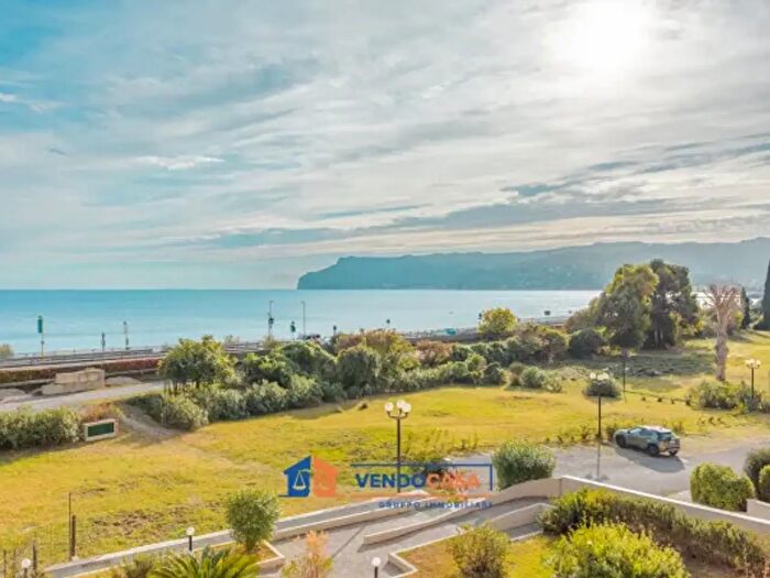 Appartamento bilocale in vendita in Via Privata Merello, Bergeggi