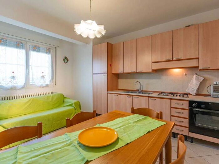 Casa trilocale in affitto in Via Severo Pozzati, Lido degli Estensi, Comacchio